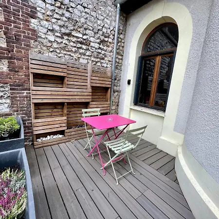 Le Donjon De Raiponce - Logement D'exception Apartment *